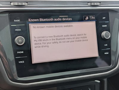 2023 Volkswagen Tiguan SE R-Line Black