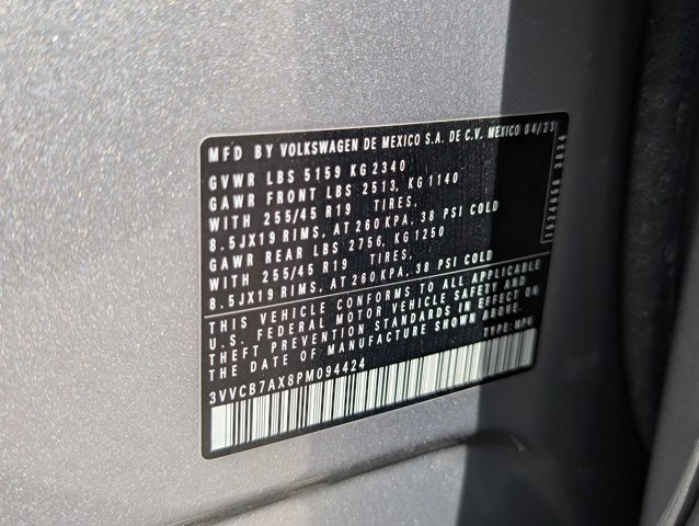 2023 Volkswagen Tiguan SE R-Line Black