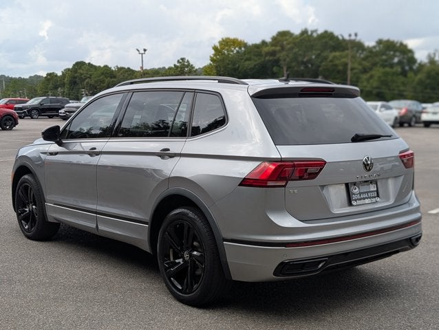 2023 Volkswagen Tiguan SE R-Line Black