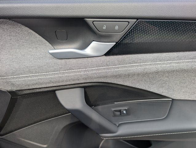 2025 Volkswagen Tiguan S