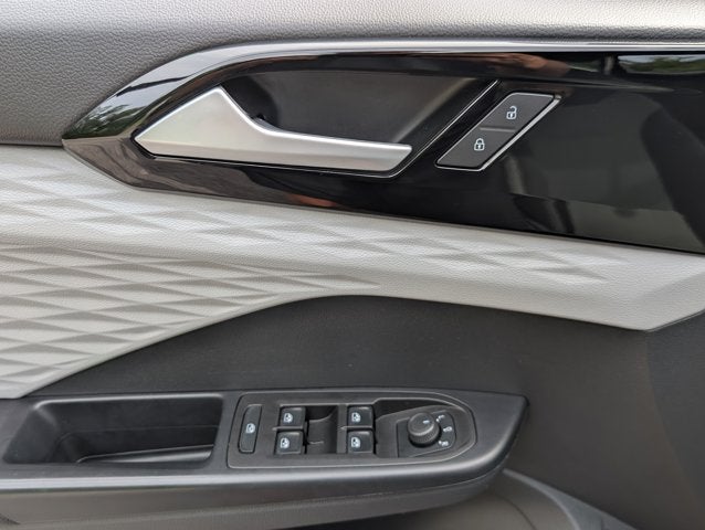 2023 Volkswagen Taos S