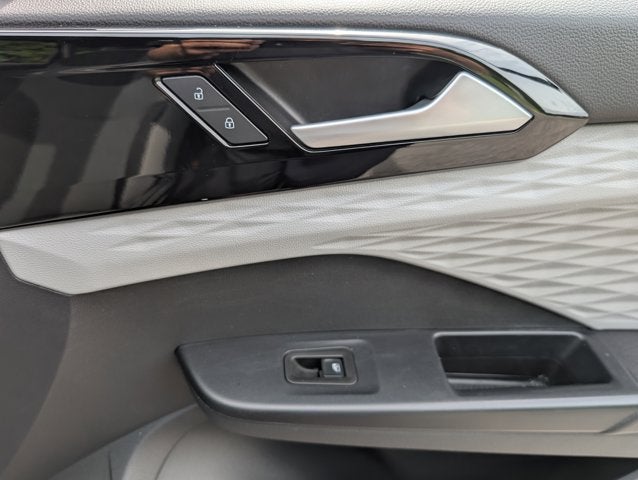 2023 Volkswagen Taos S