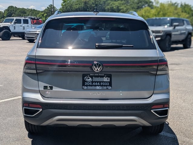 2025 Volkswagen Taos SE
