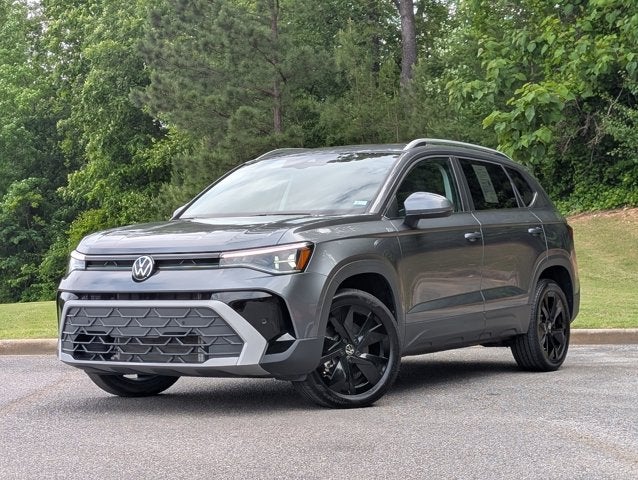 2025 Volkswagen Taos SE