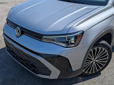 2025 Volkswagen Taos SE