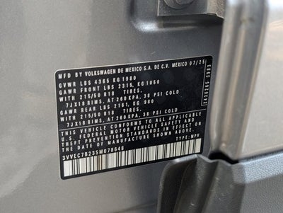 2025 Volkswagen Taos SE