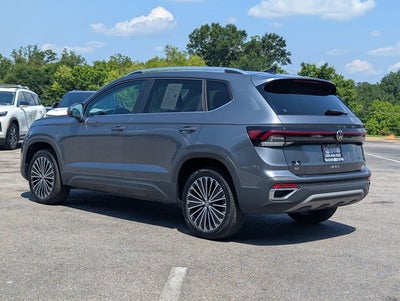 2025 Volkswagen Taos SE