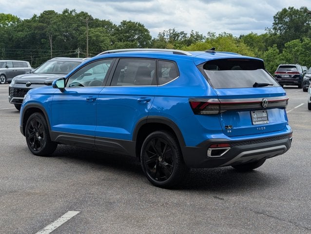 2025 Volkswagen Taos SE