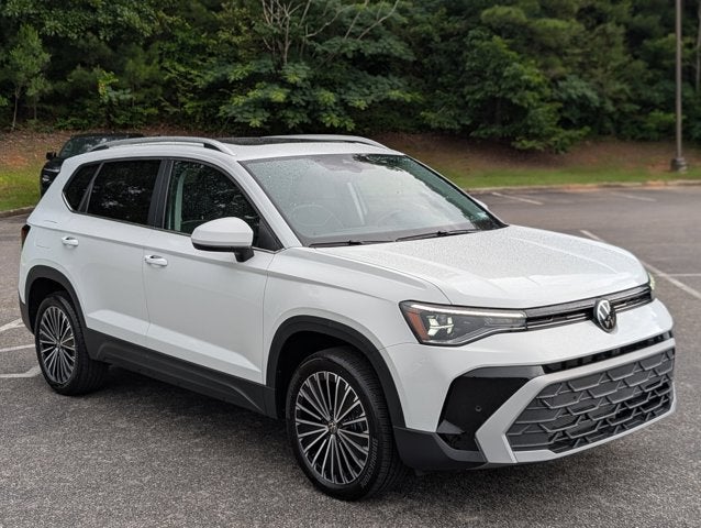 2025 Volkswagen Taos SE