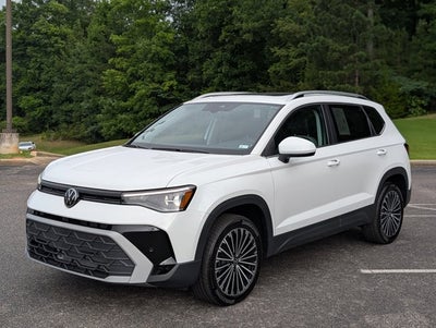 2025 Volkswagen Taos SE