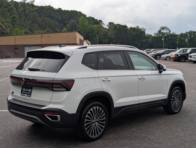 2025 Volkswagen Taos SE
