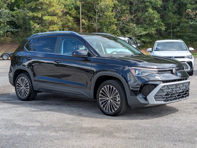 2025 Volkswagen Taos SE