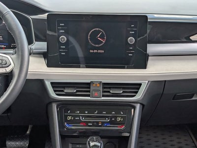 2025 Volkswagen Taos SE