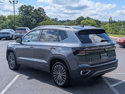 2025 Volkswagen Taos SE