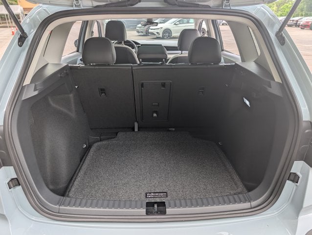 2025 Volkswagen Taos SE