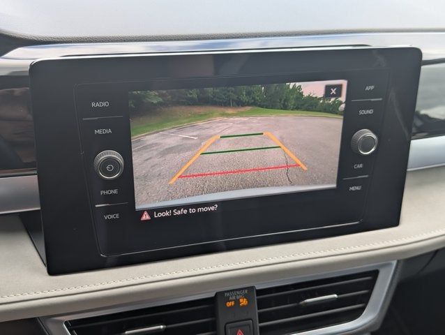 2025 Volkswagen Taos SE