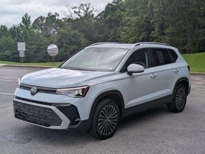 2025 Volkswagen Taos SE