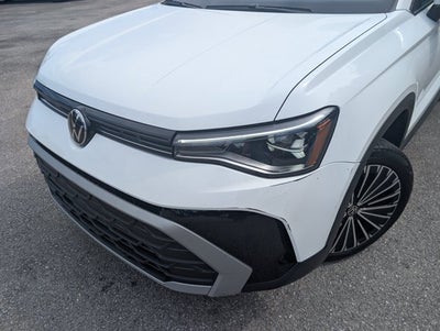 2025 Volkswagen Taos SE