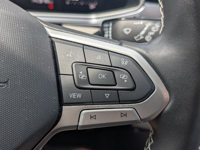 2025 Volkswagen Taos SE