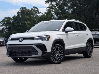 2025 Volkswagen Taos SE