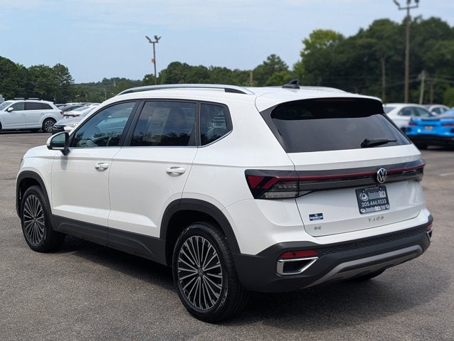 2025 Volkswagen Taos SE