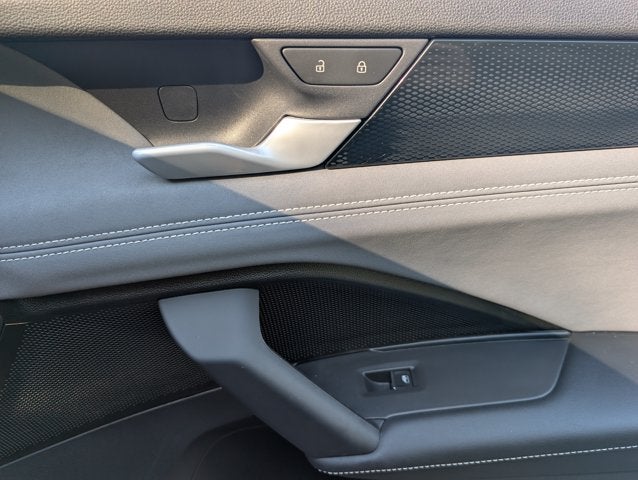 2025 Volkswagen Tiguan SE