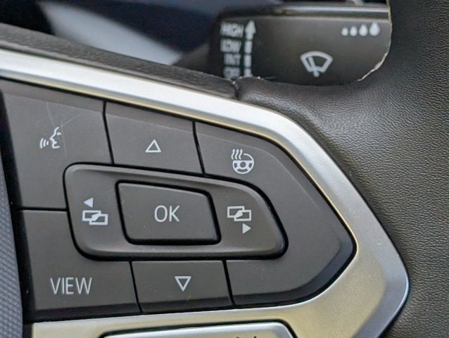 2023 Volkswagen Taos SE