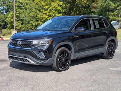 2023 Volkswagen Taos SE