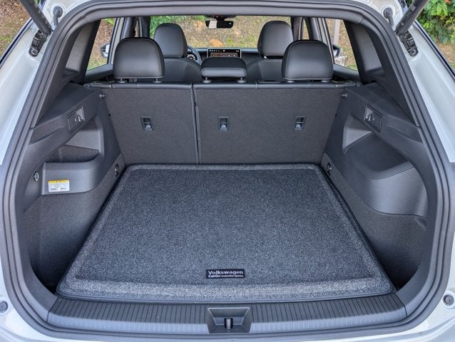 2025 Volkswagen Tiguan SE R-Line Black
