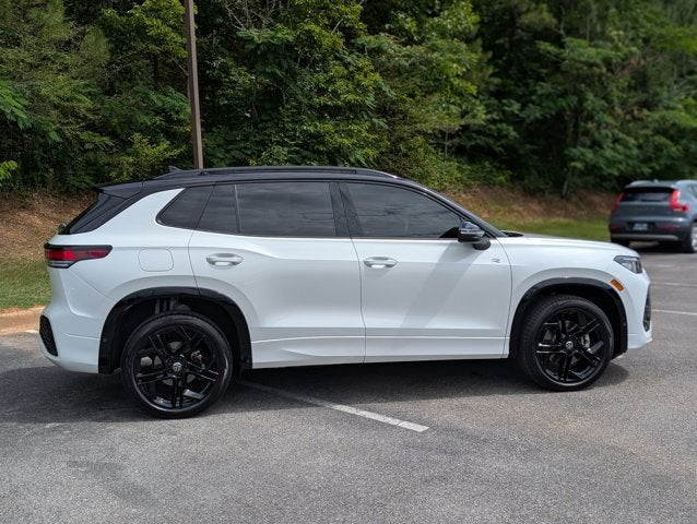 2025 Volkswagen Tiguan SE R-Line Black