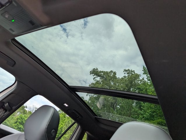 2025 Volkswagen Tiguan SE R-Line Black