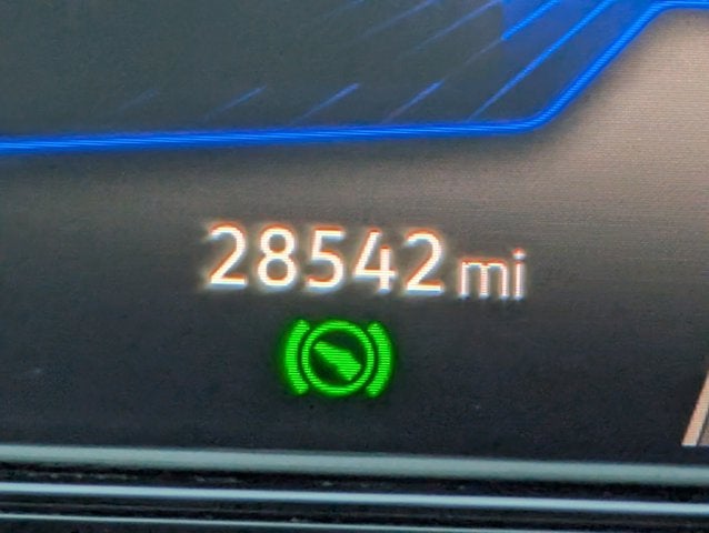 2024 Volkswagen Taos SE Black