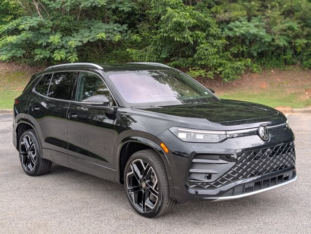 2025 Volkswagen Tiguan SEL R-Line