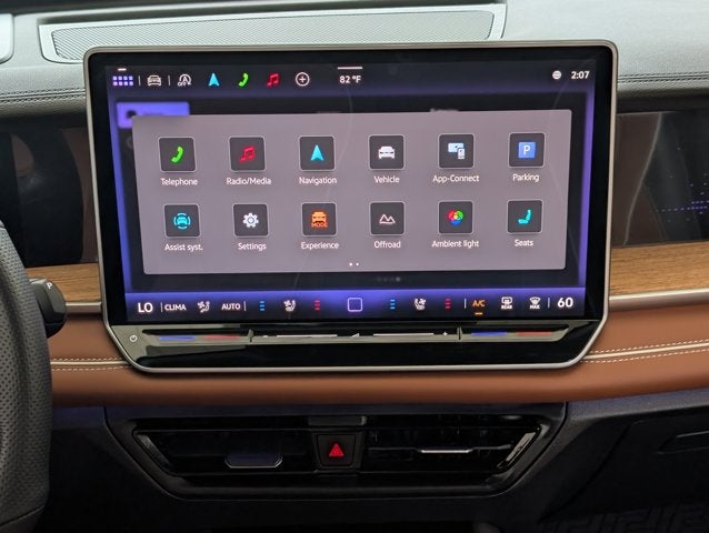 2025 Volkswagen Tiguan SEL R-Line