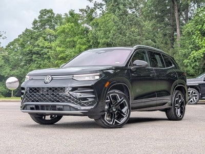 2025 Volkswagen Tiguan SEL R-Line
