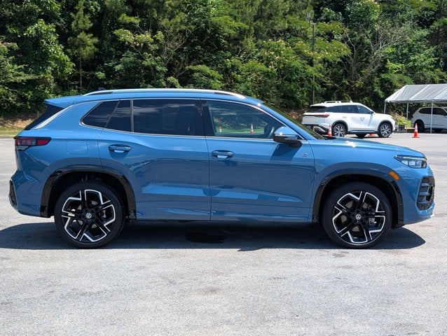 2025 Volkswagen Tiguan SEL R-Line