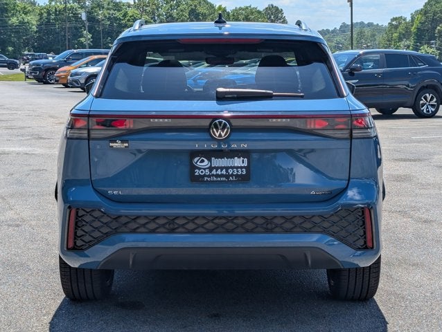 2025 Volkswagen Tiguan SEL R-Line