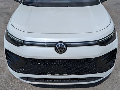 2025 Volkswagen Tiguan SEL R-Line