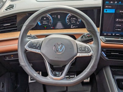 2025 Volkswagen Tiguan SEL R-Line