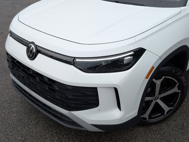 2025 Volkswagen Tiguan SE