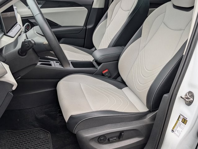 2025 Volkswagen Tiguan SE