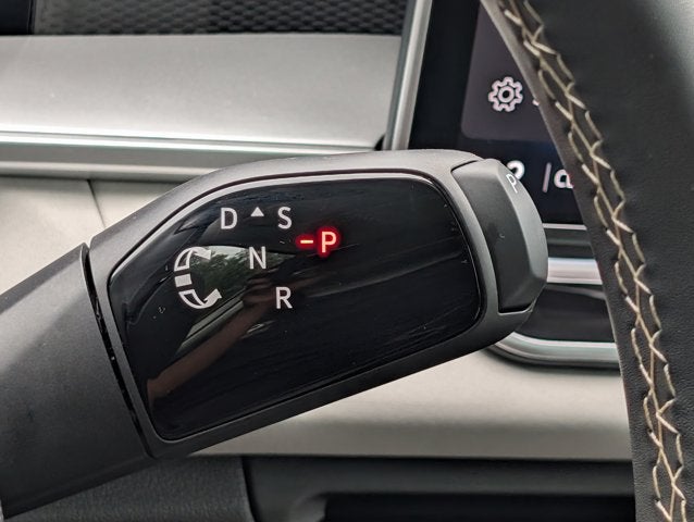 2025 Volkswagen Tiguan SE
