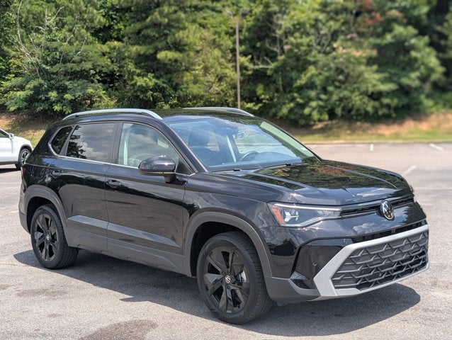 2025 Volkswagen Taos SE