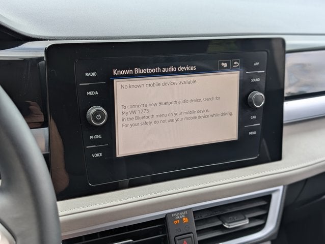 2025 Volkswagen Taos SE