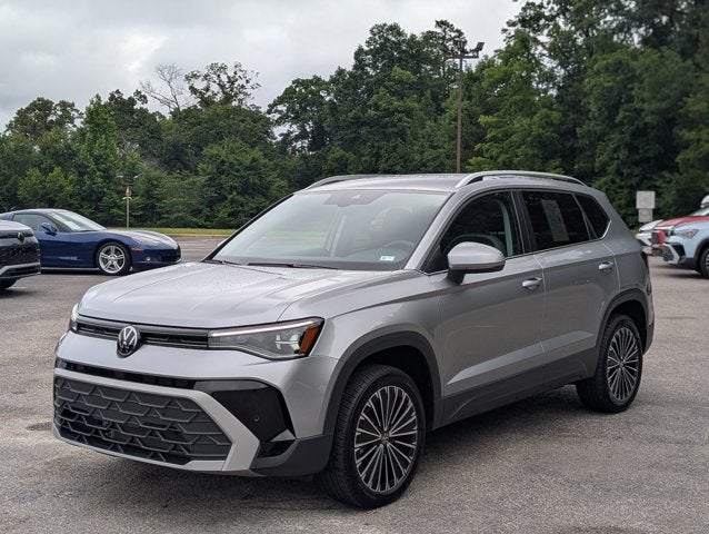 2025 Volkswagen Taos SE