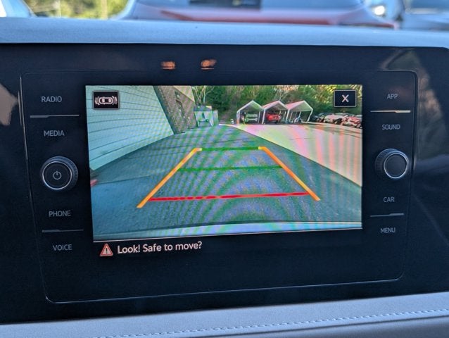 2025 Volkswagen Taos SE