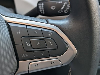 2025 Volkswagen Taos SE