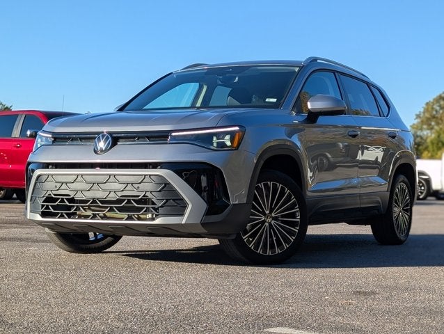 2025 Volkswagen Taos SE