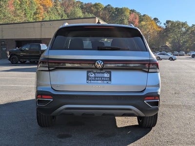 2025 Volkswagen Taos SE