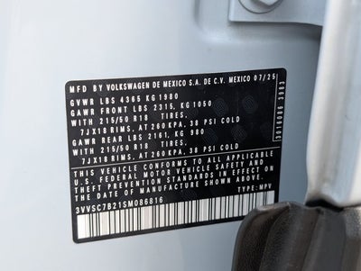 2025 Volkswagen Taos SE